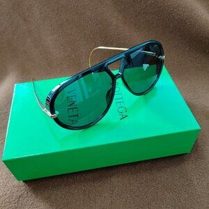 Bottega Veneta Black Sunglasses